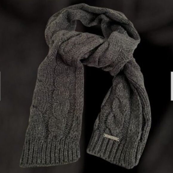 MICHAEL KORS GRAY KNIT SCARF & HAT 2 PIECE GIFT SET - NWT - Picture 5 of 12
